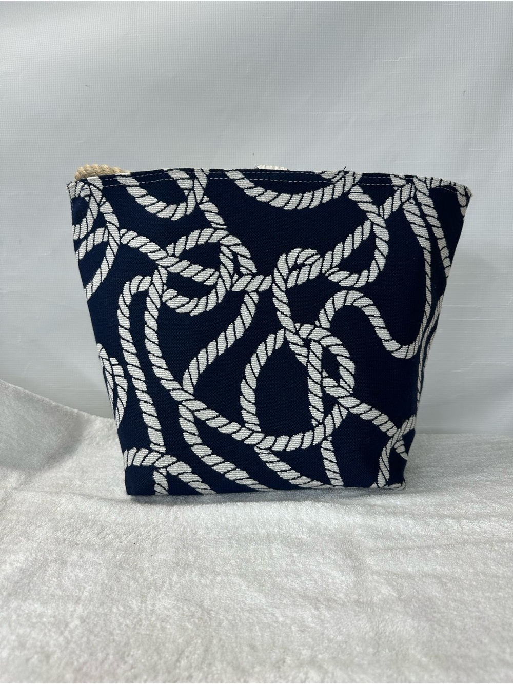 Navy Rope-Pattern Tote Bag with Natural Rope Handles - Picture 8 of 9